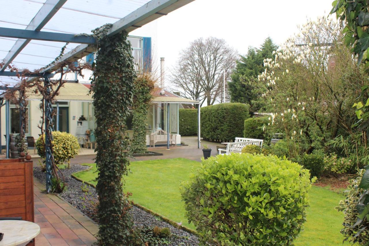 Bed & Breakfast Papillon Oost-Souburg